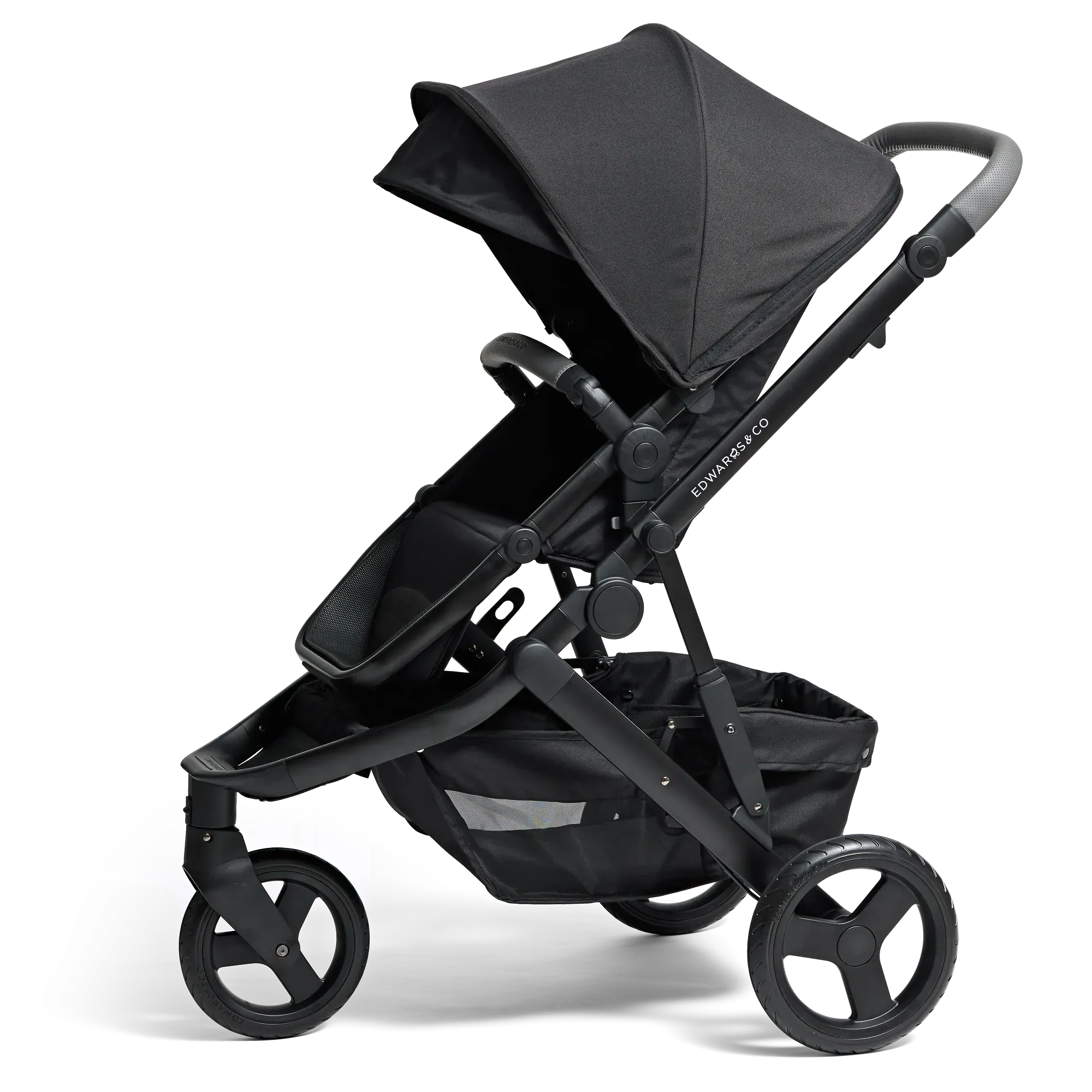 Edwards & Co Oscar M2 Pram   Basssinet